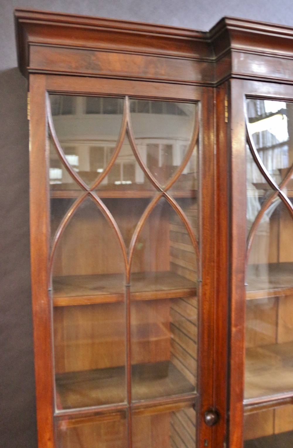 A Fine George 111 Mahogany 4 Door Breakfront Bookcase View XI