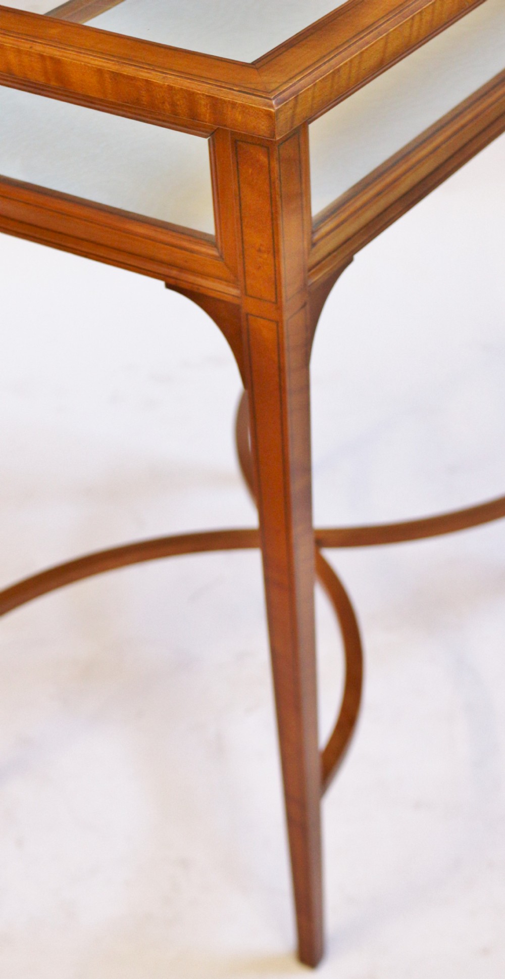 Fine Quality Edwardian Satinwood Bijouterie Table View VIII