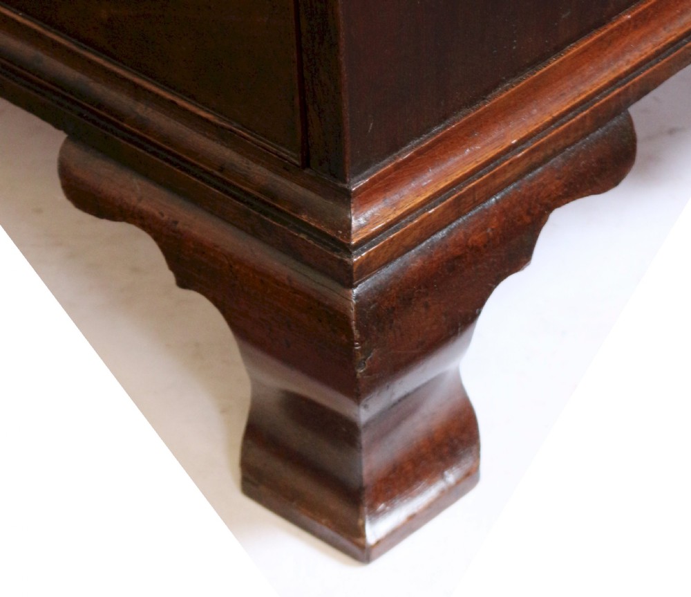 Fine George 111 Mahogany 5 Drawer Chest  View X