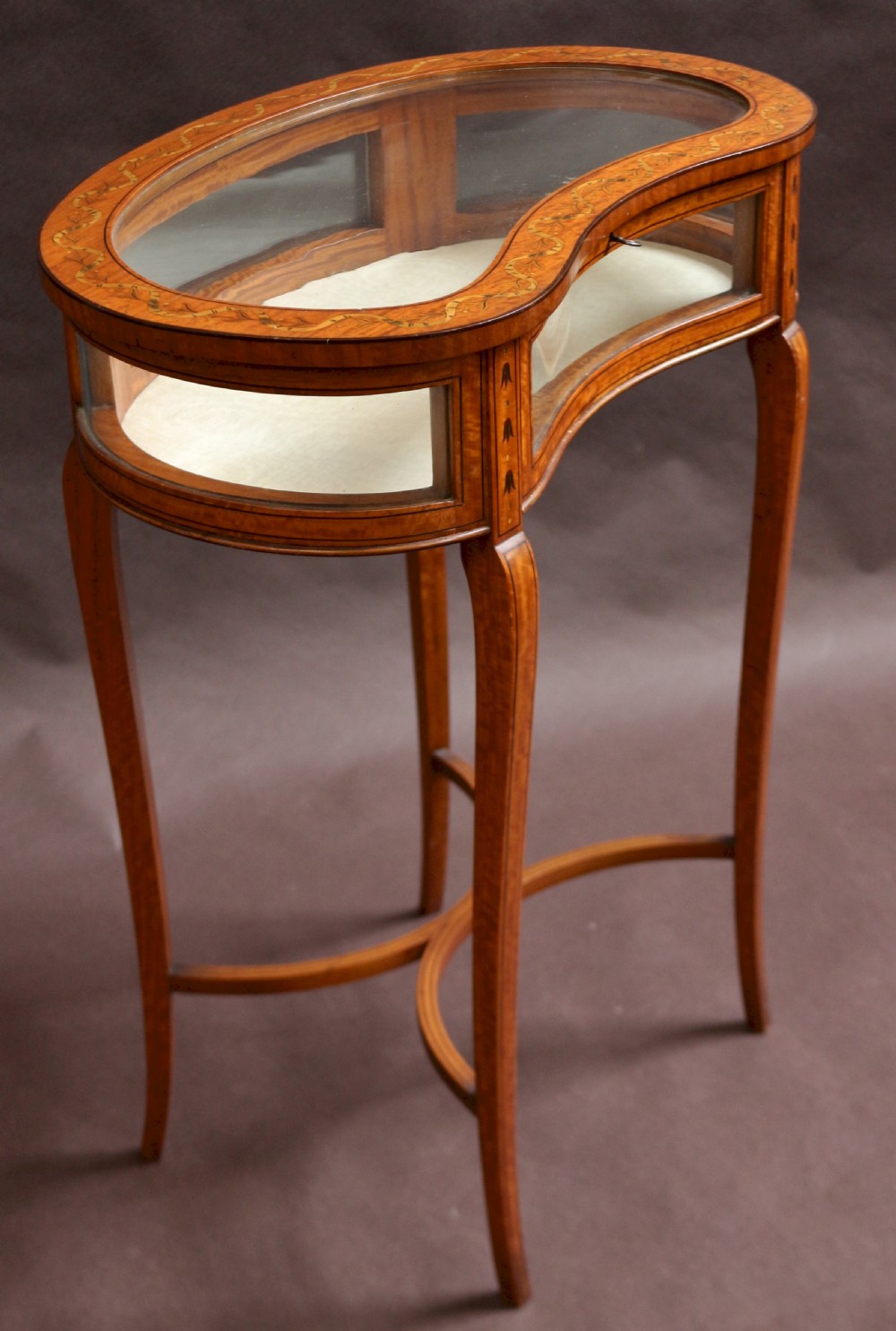 Edwardian Inlaid Satinwood Kidney Shaped Bijouterie Table View III