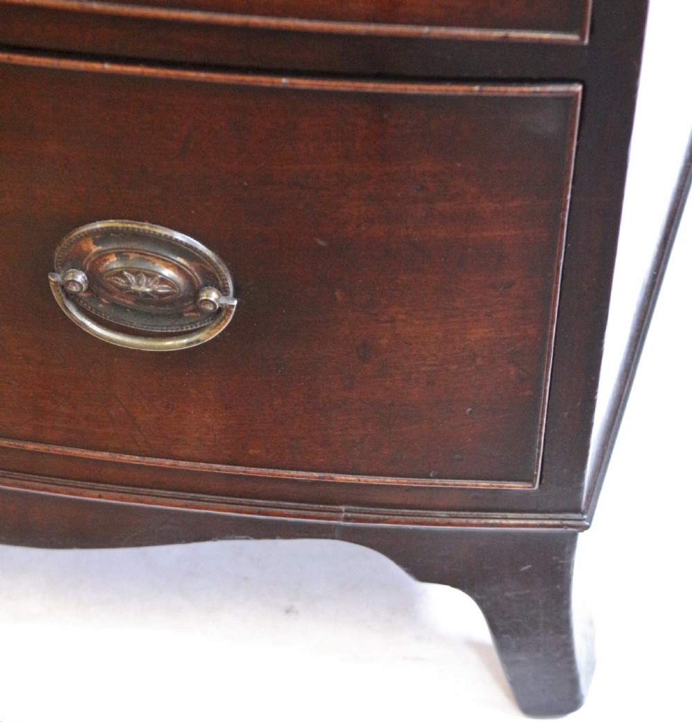 George 111 Mahogany Small 3 Drawer Bow Front Chest View X