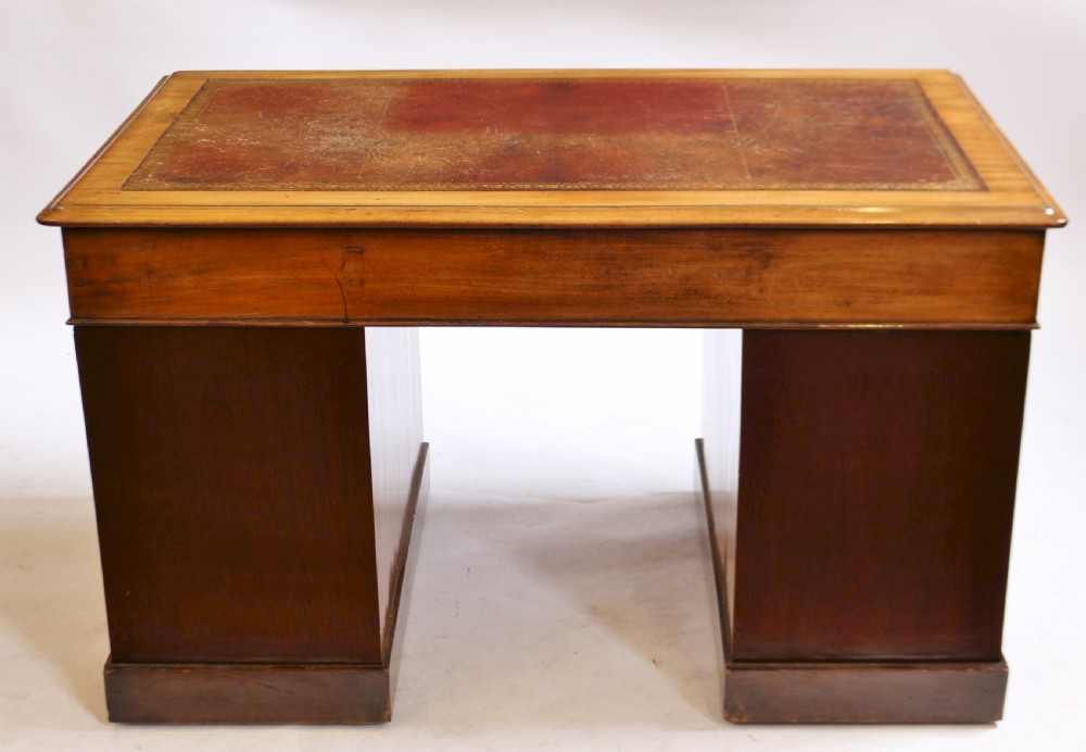 Victorian 9 Drawer 3 Part Mahogany Kneehole Desk View VI