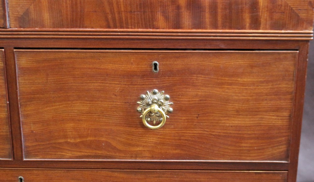 George 1V Mahogany Linen Press with 4 Internal Slides View IX