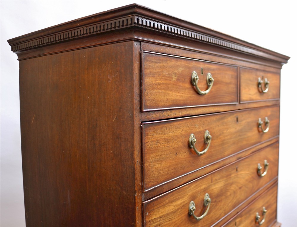 George 111 Mahogany Chest on Chest Tallboy View VII