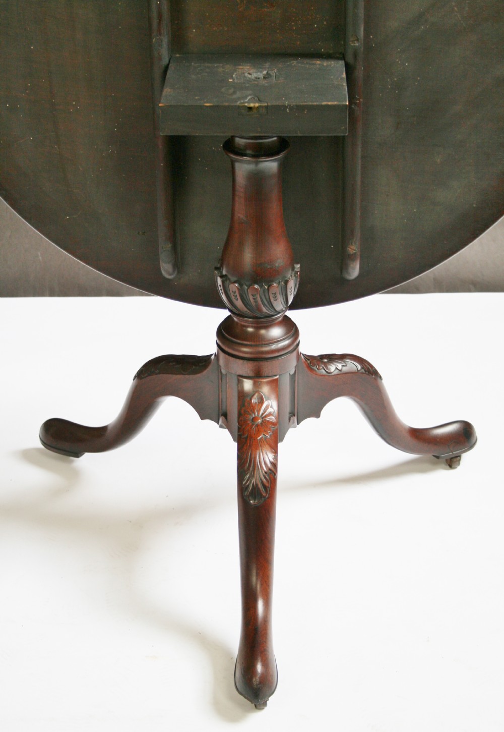 George III Mahogany Circular Tilt Top Tripod Table View VII