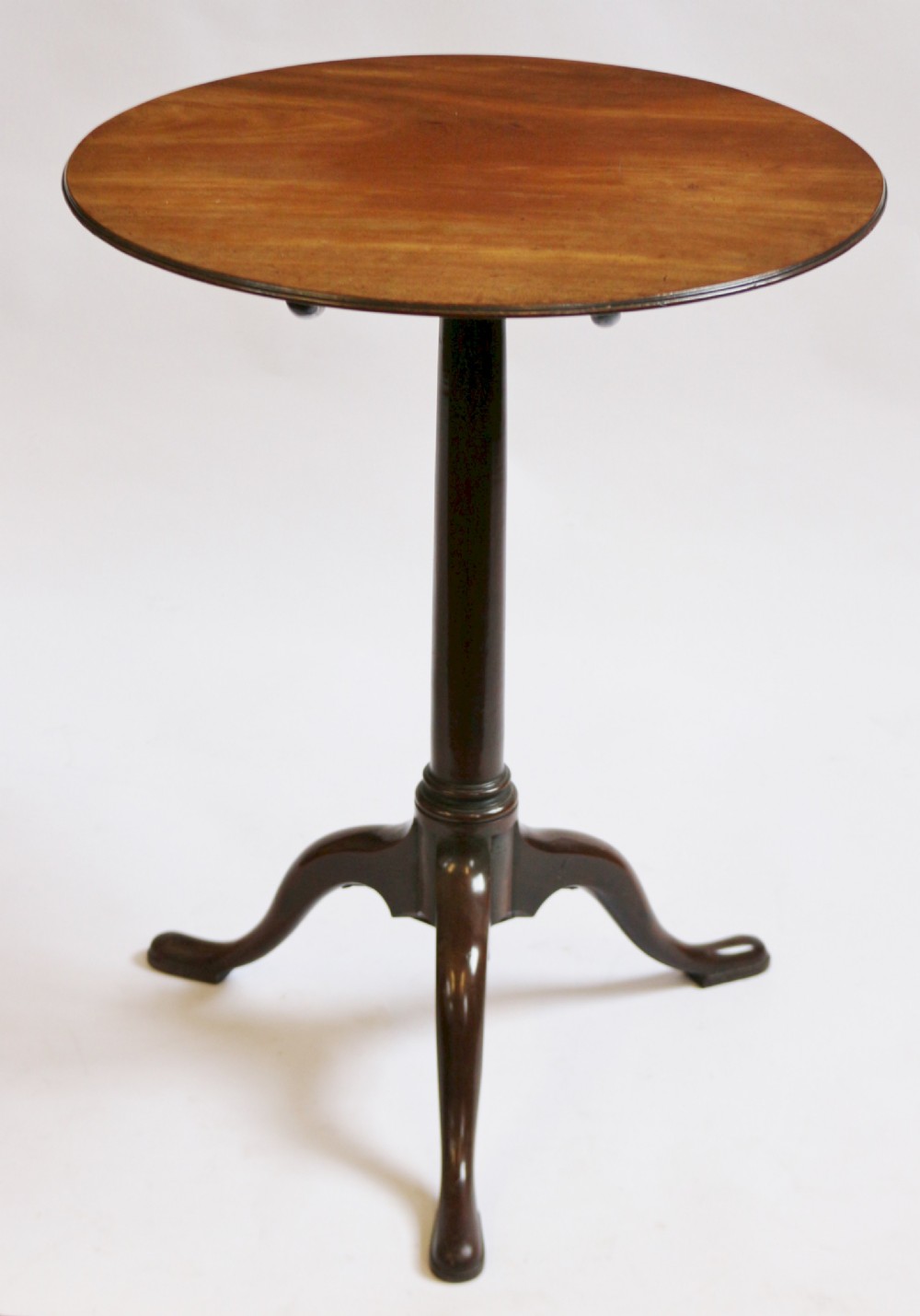 George 111 Mahogany Round Tilt Top Tripod Table