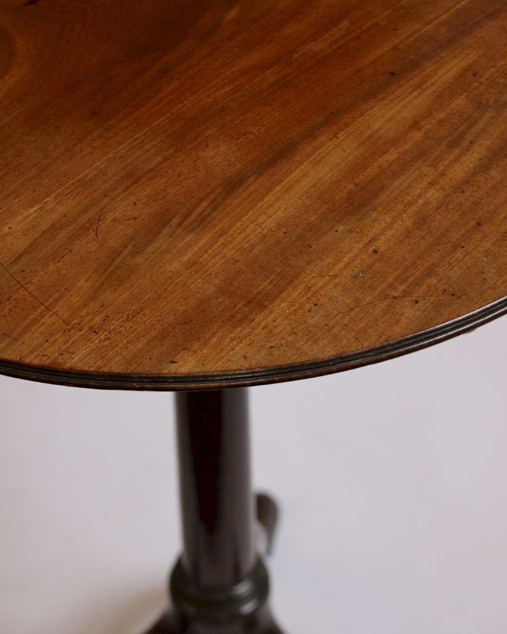 George 111 Mahogany Round Tilt Top Tripod Table View VII