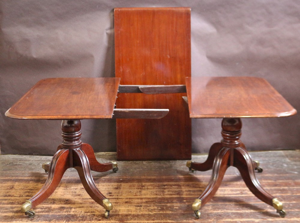 Fine Quality George 1V Mahogany 2 Pillar Dining Table View III