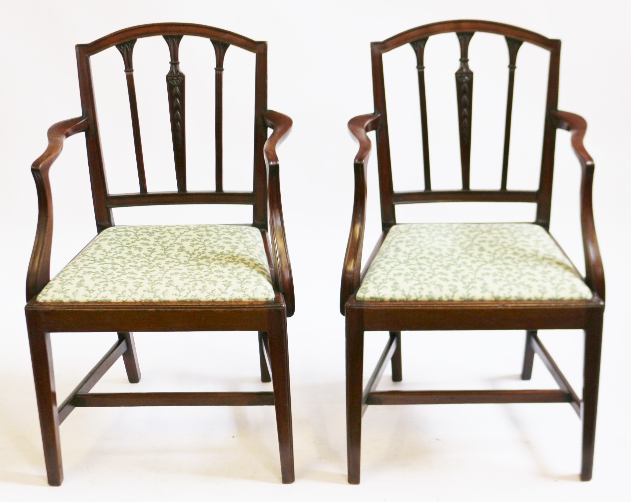 George 111 Mahogany Pair of Open Armchairs