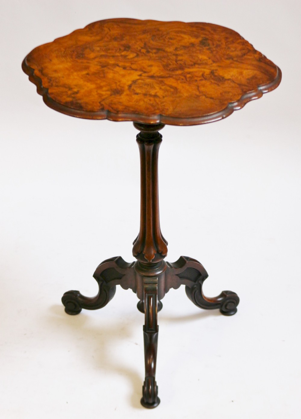 Victorian Figured Walnut Round Tripod Wine Table View V