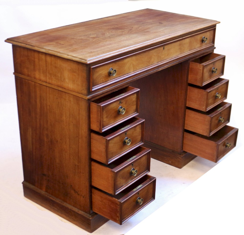 Good Quality Victorian Mahogany 9 Drawer Kneehole Desk View V