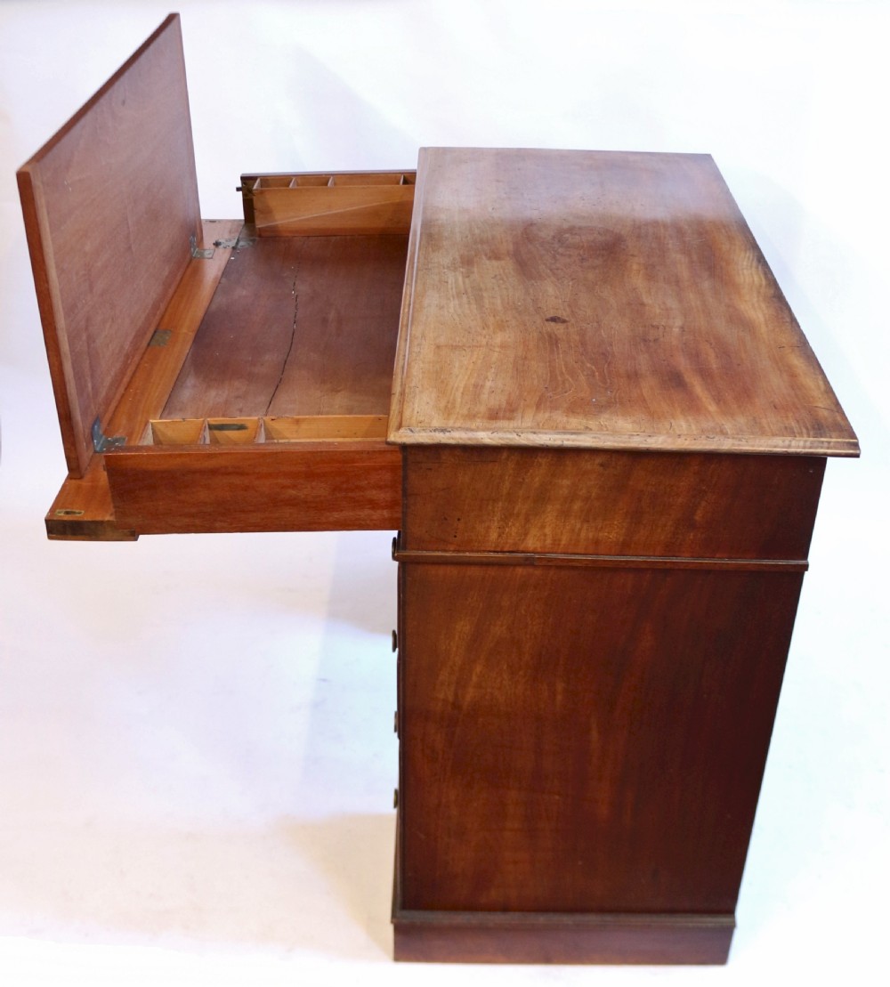 Good Quality Victorian Mahogany 9 Drawer Kneehole Desk View X
