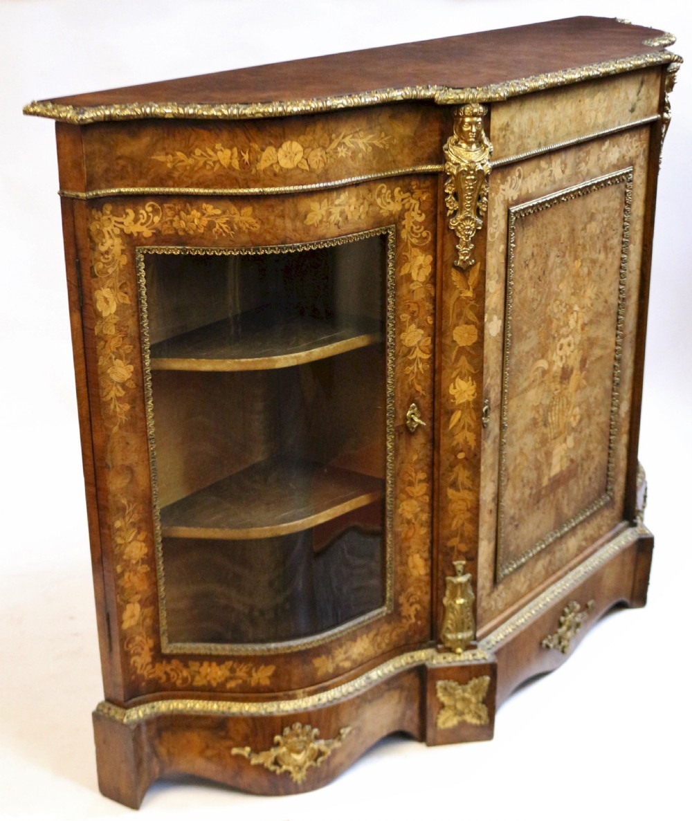 Fine Figured Walnut & Marquetry Serpentine Ormolu Mounted Credenza View III