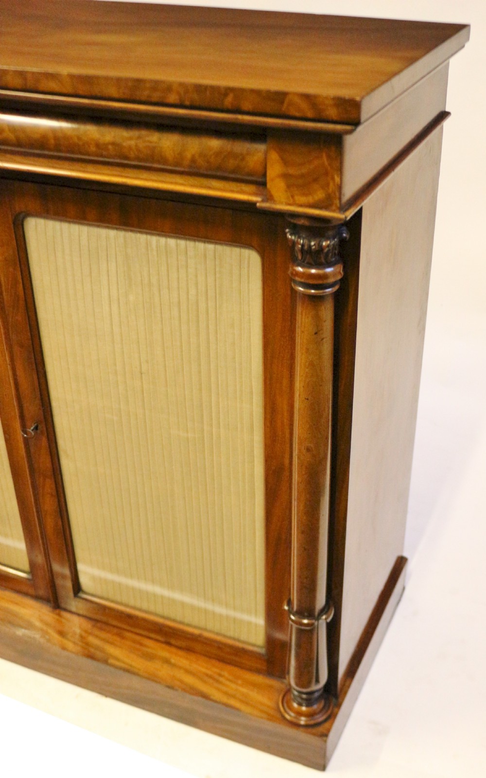 William 1V Mahogany 3 Door Side Cabinet View X
