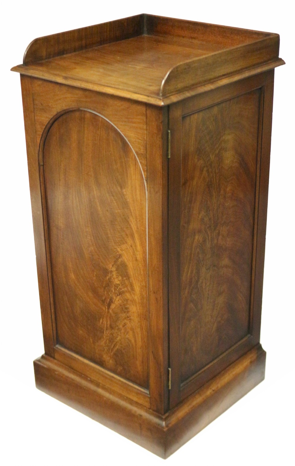Early 19C Mahogany Square Bedside Cupboard View V