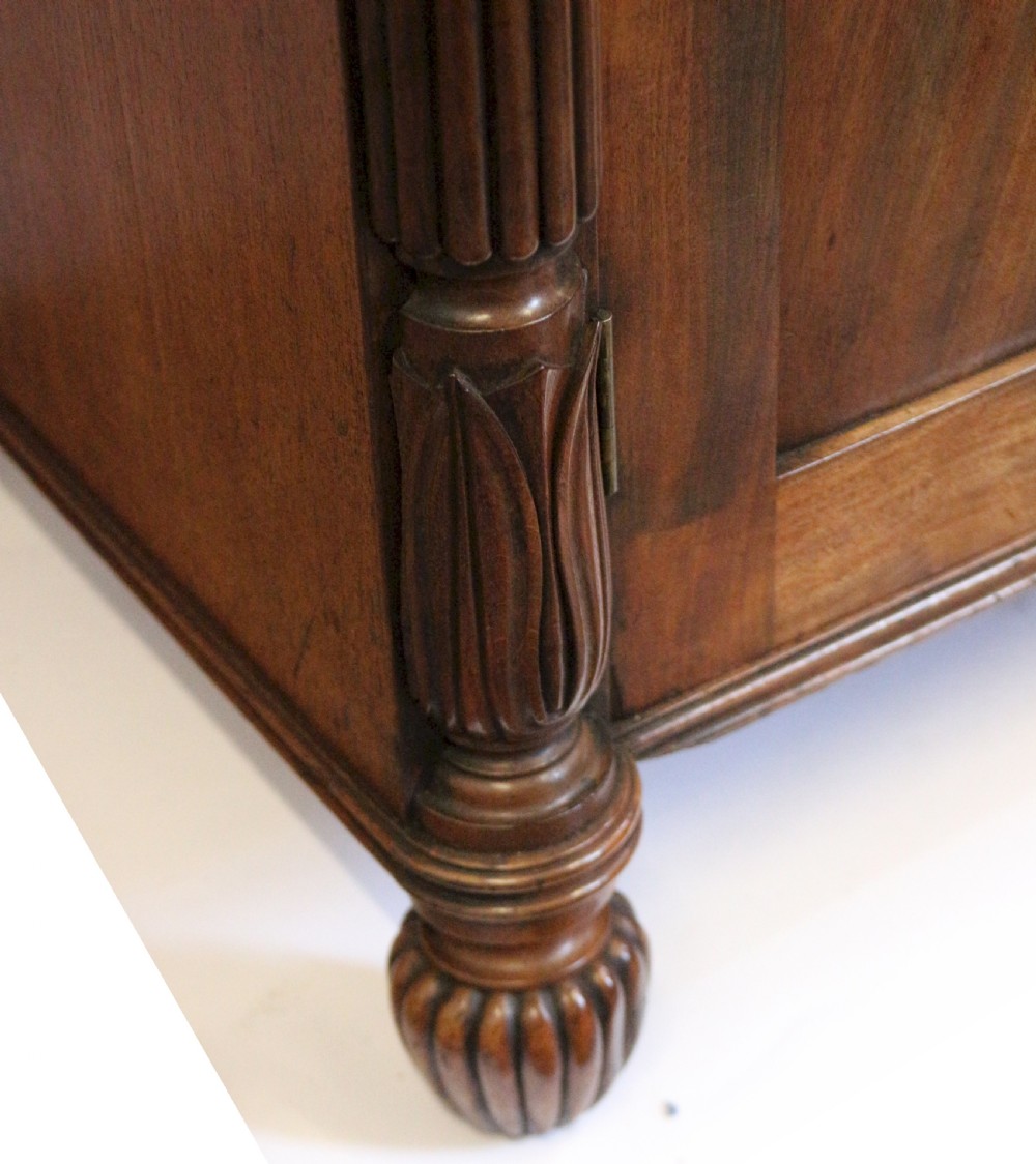 William 1V Mahogany 2 Door Side Cupboard View X
