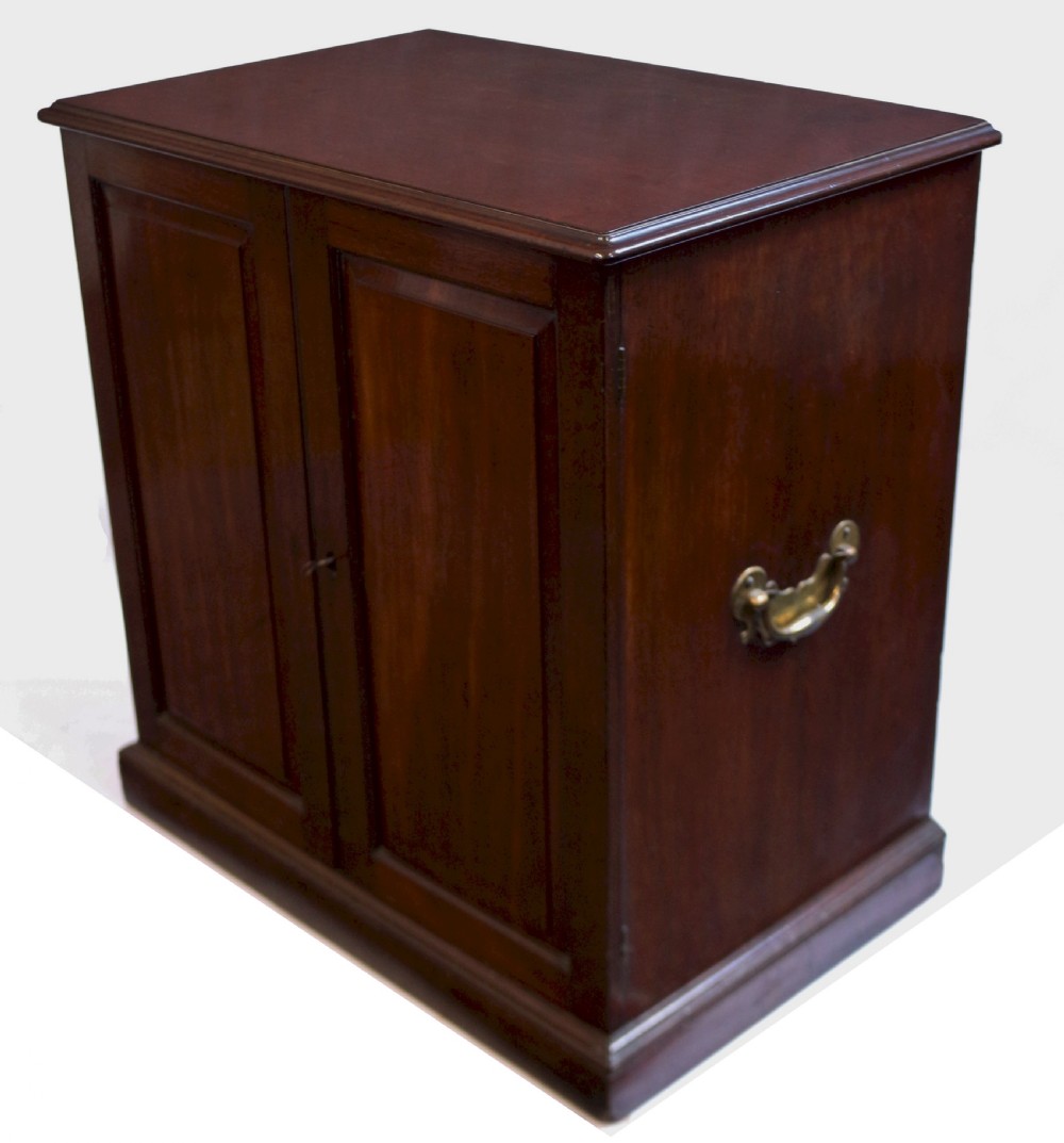 George 111 Mahogany 2 Door Dwarf Cupboard View V