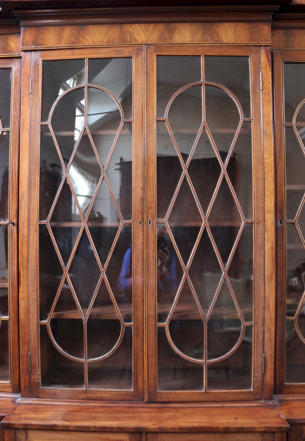 Regency Mahogany 4 Door Inlaid Breakfront Glazed Bookcase View XI