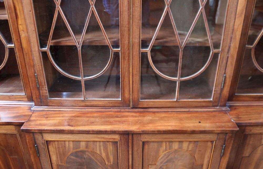 Regency Mahogany 4 Door Inlaid Breakfront Glazed Bookcase View XIV