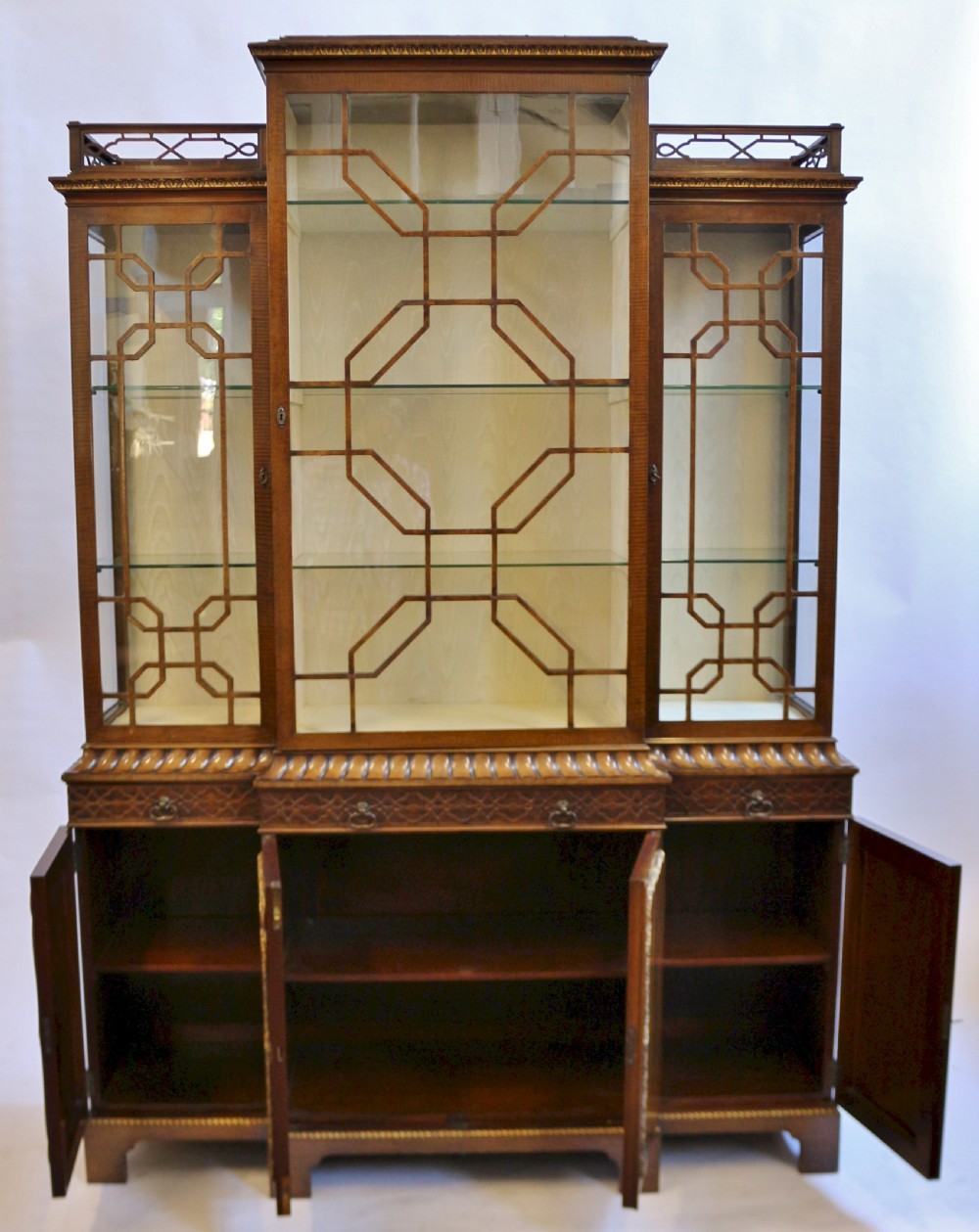 Edwardian Mahogany 'Chinese Chippendale' Breakfront Display Cabinet View IV