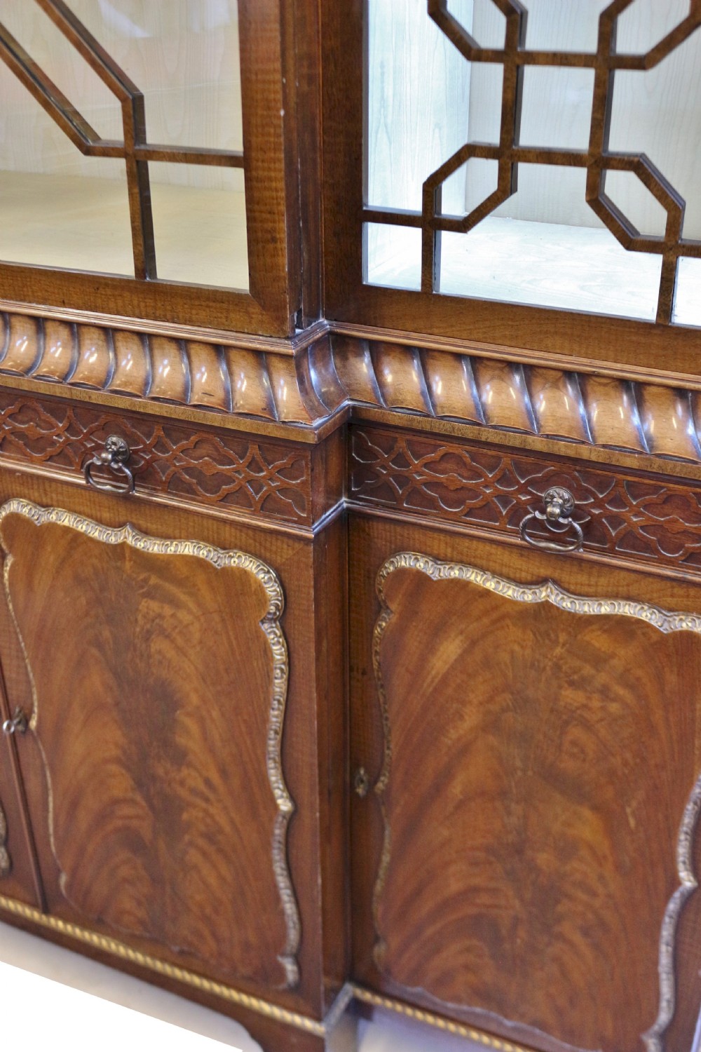 Edwardian Mahogany 'Chinese Chippendale' Breakfront Display Cabinet View XVI