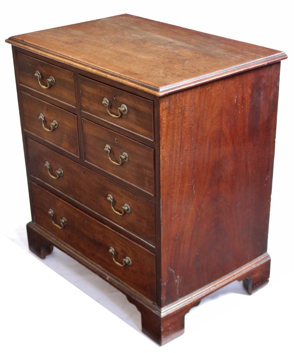 George 111 Mahogany Small 6 Drawer Chest View III