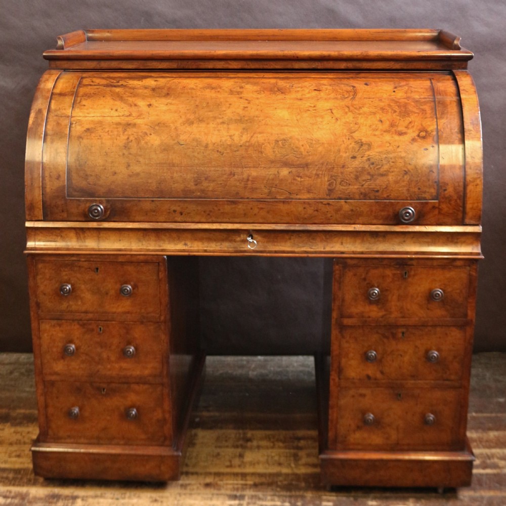 Victorian Figured Walnut Cylinder Top Kneehole Desk