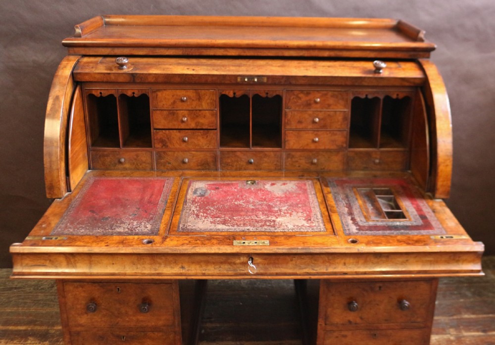 Victorian Figured Walnut Cylinder Top Kneehole Desk View IV
