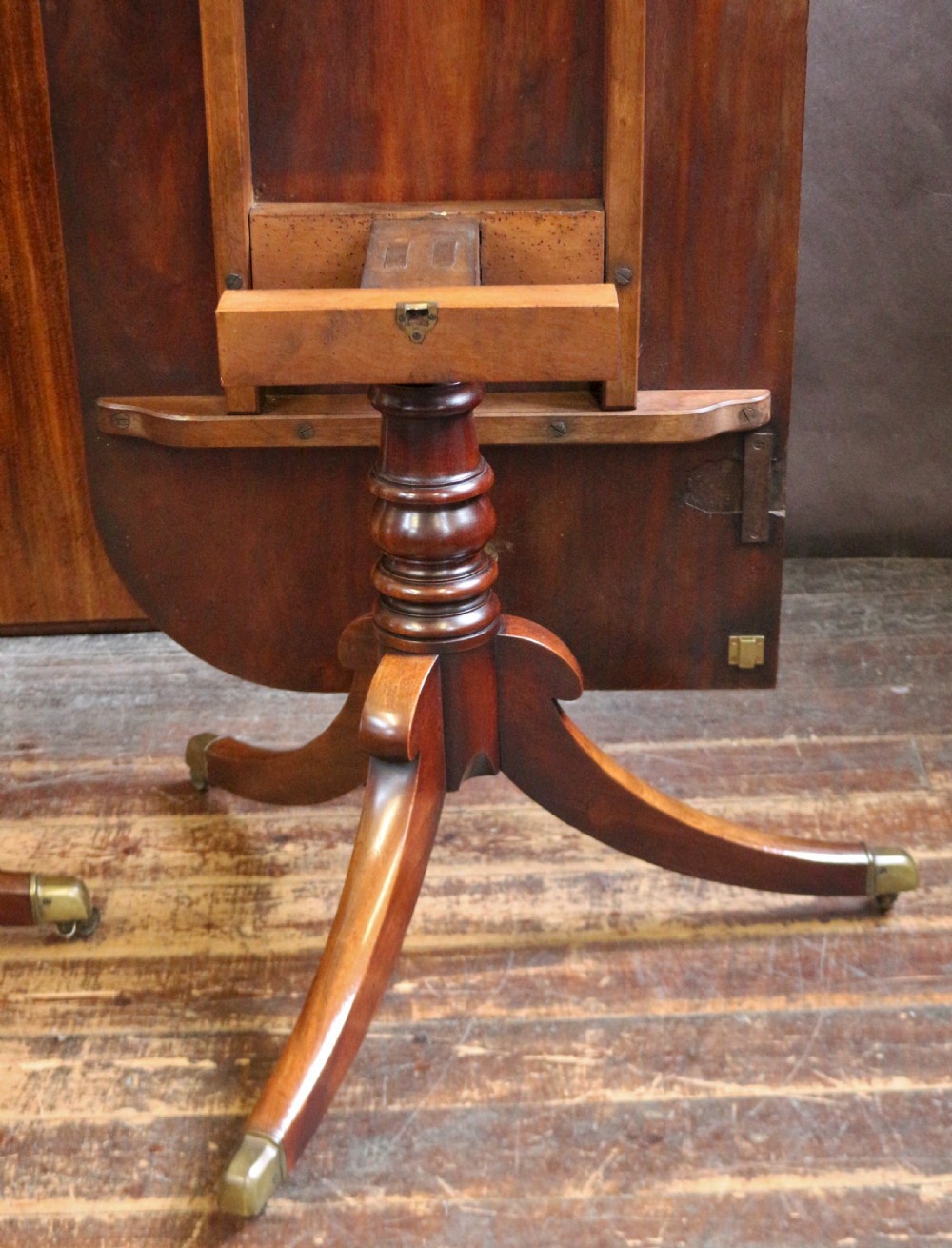 Regency Mahogany Twin Pedestal Dining Table with Extra Leaf View XVII