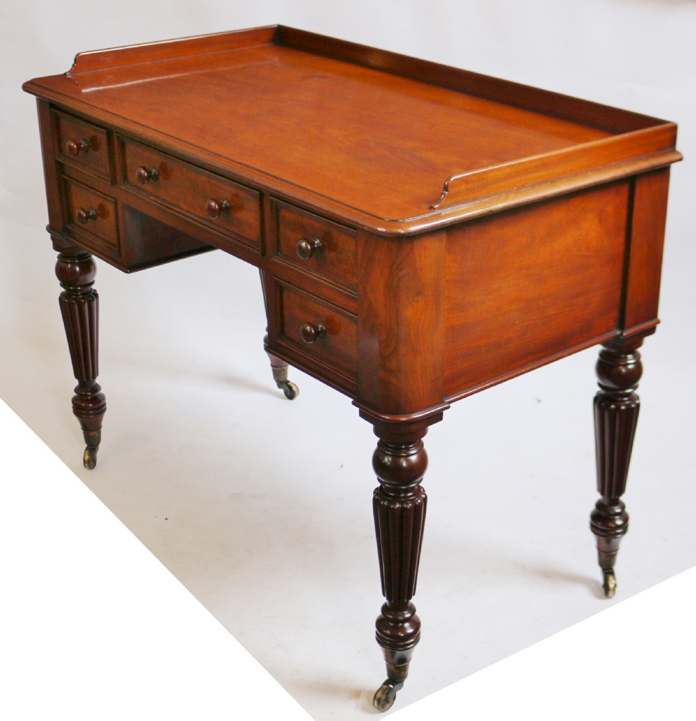 William1V Mahogany 5 Drawer Kneehole Table by T. Willson View III