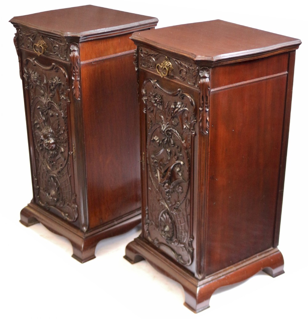 Late Victorian Mahogany Highly Carved Pair of Bedside Cupboards by Maples View IV