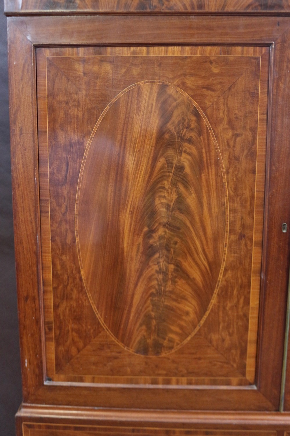 George 111 Fine Quality Mahogany Inlaid Linen Press View IX