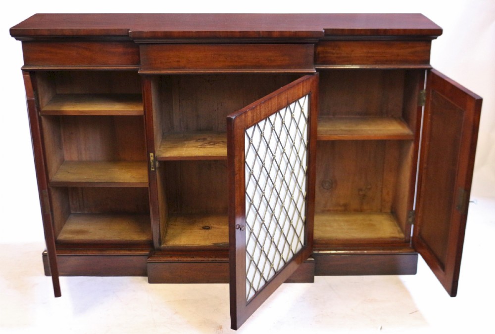 William 1V Mahogany 3 Door Breakfront Side Cabinet View III