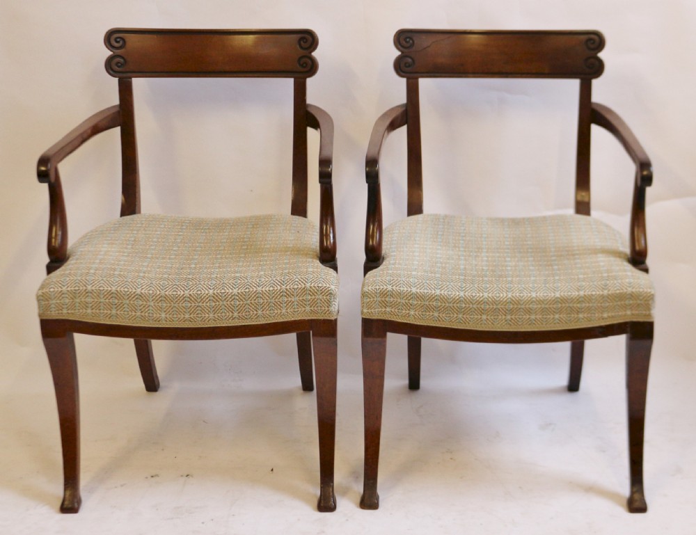 Regency Mahogany Set of 8 (6 & 2) Sabre Leg Chairs View III