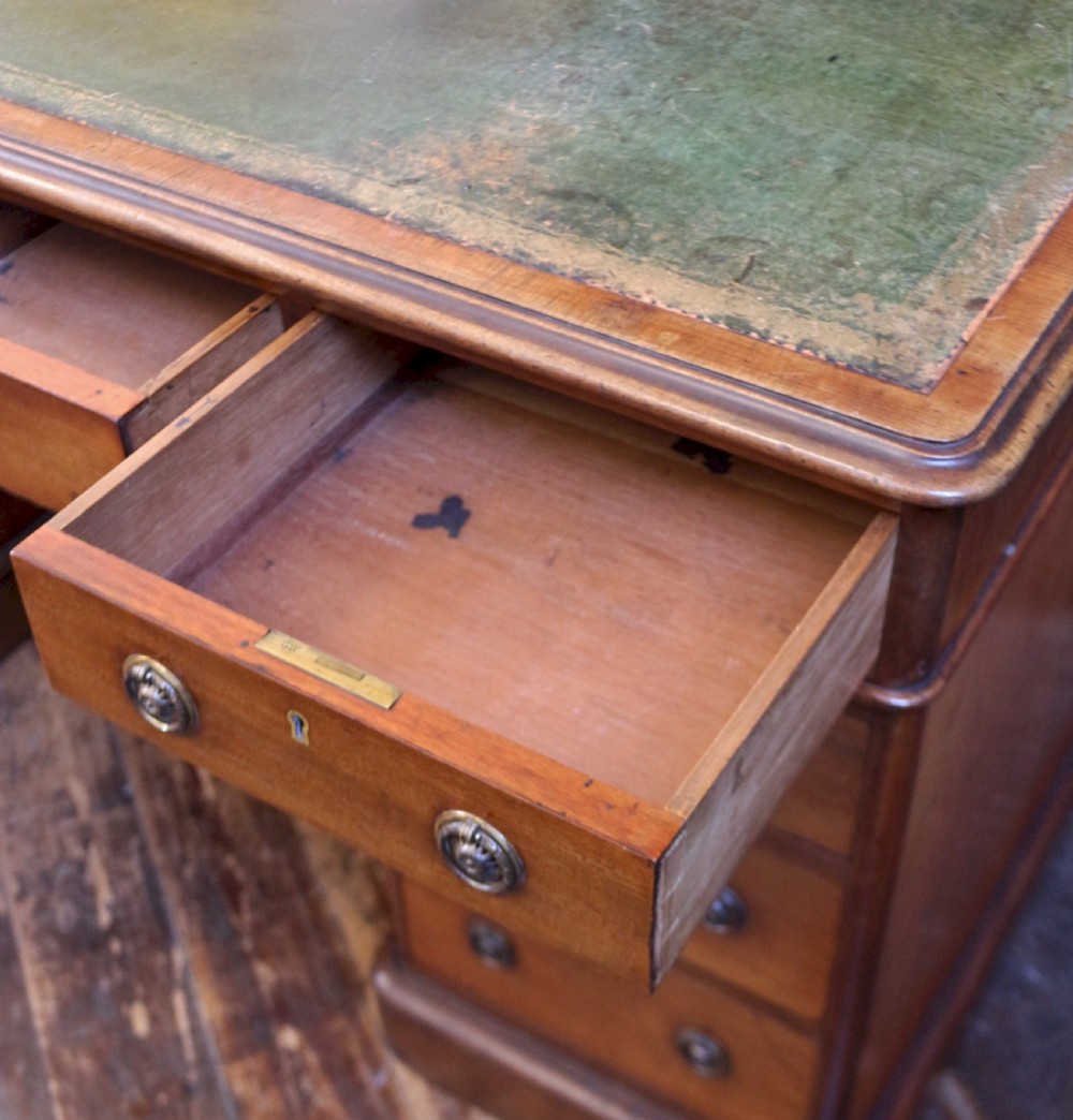 Fine Quality Early Victorian 3 Part 4'6