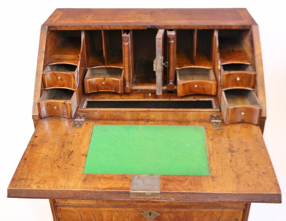 George 11 Figured Walnut Small 4 Drawer Bureau View IV