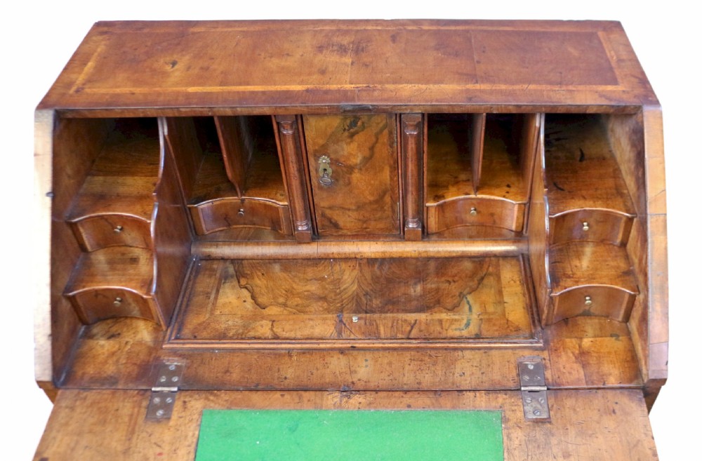 George 11 Figured Walnut Small 4 Drawer Bureau View VI