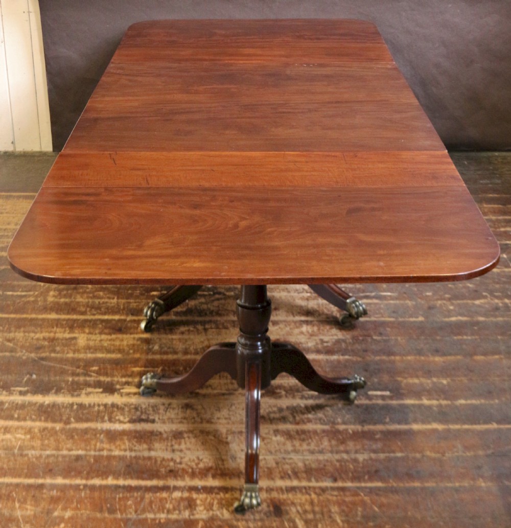 George 111 Mahogany 3 Pillar Dining Table with 2 Extra Leaves View IV