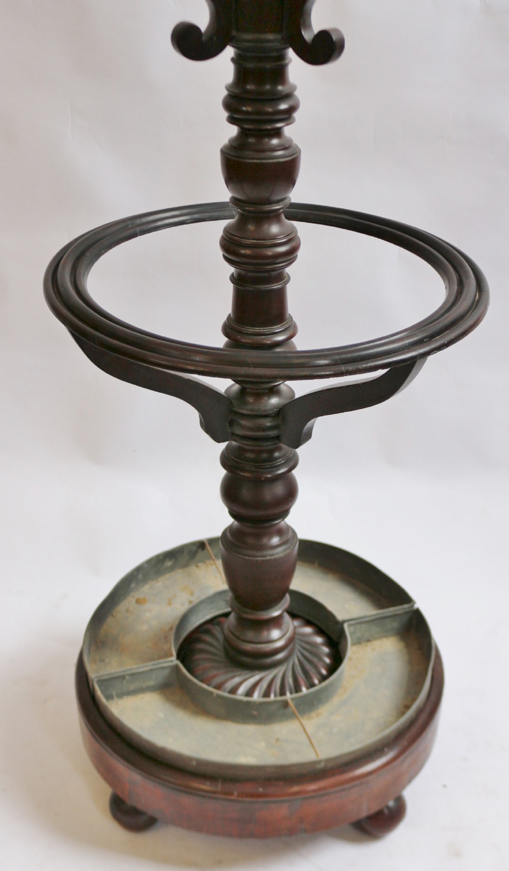 George 1V Mahogany Tall Turned Pole Hat and Stick Hallstand View V