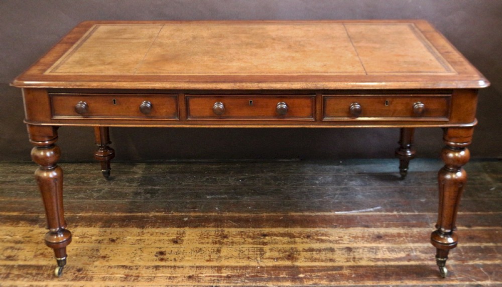 William 1V Mahogany 6 Drawer Partners Writing Table