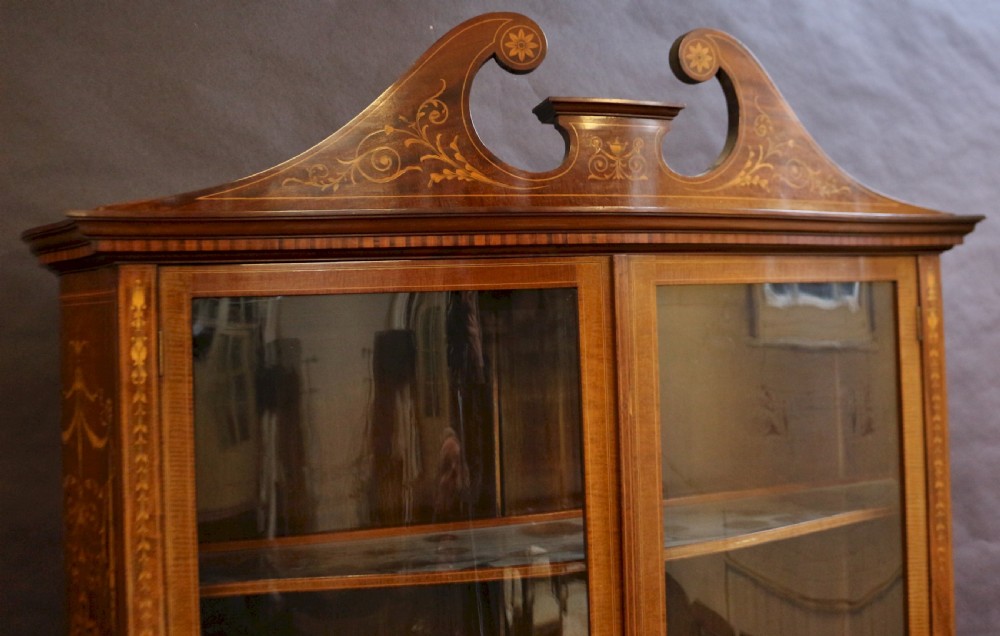 Large 19C Mahogany Inlaid Serpentine Secretaire Cabinet View VI