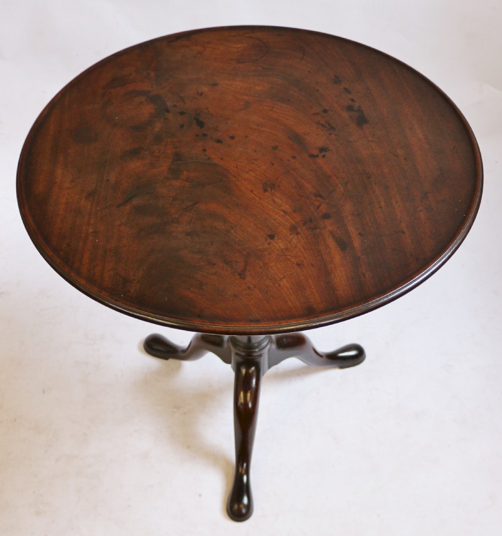 Fine Early George 111 Mahogany Round Birdcage Tripod Table View IV
