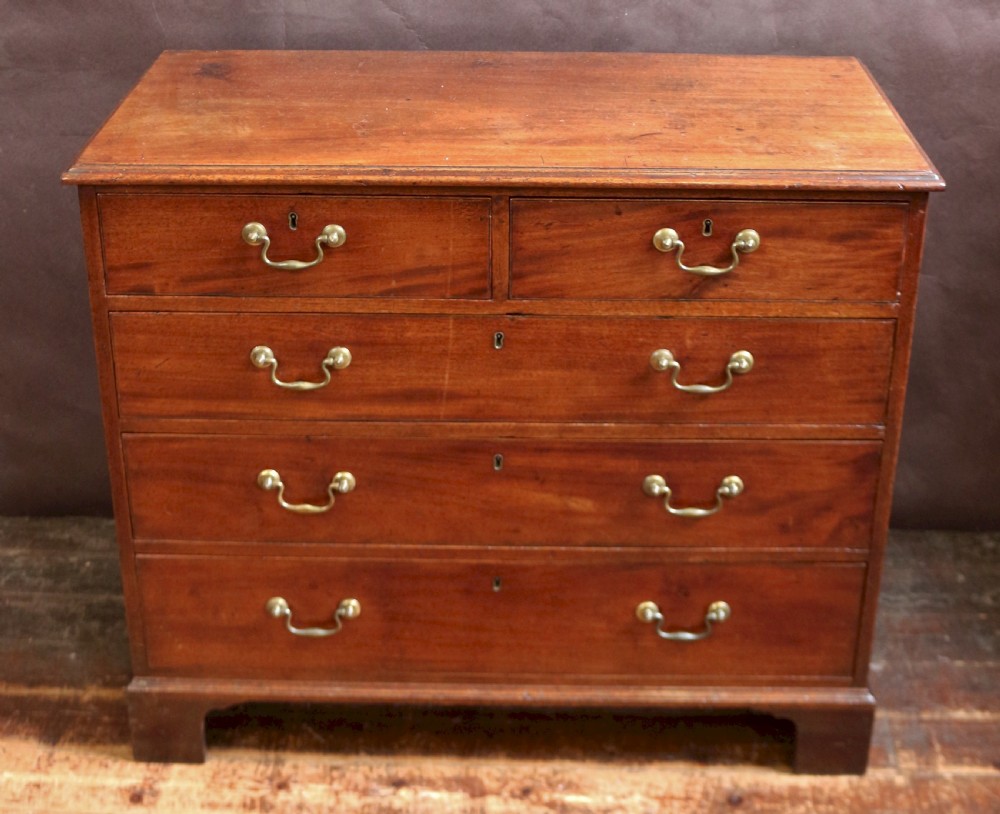 George 111 Mahogany 5 Drawer Chest