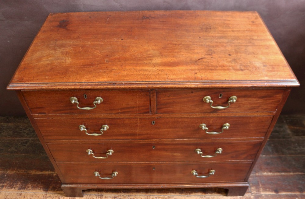 George 111 Mahogany 5 Drawer Chest View IV
