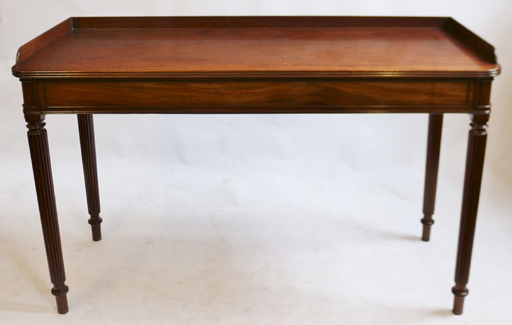 Regency Mahogany Reeded Leg Serving Table