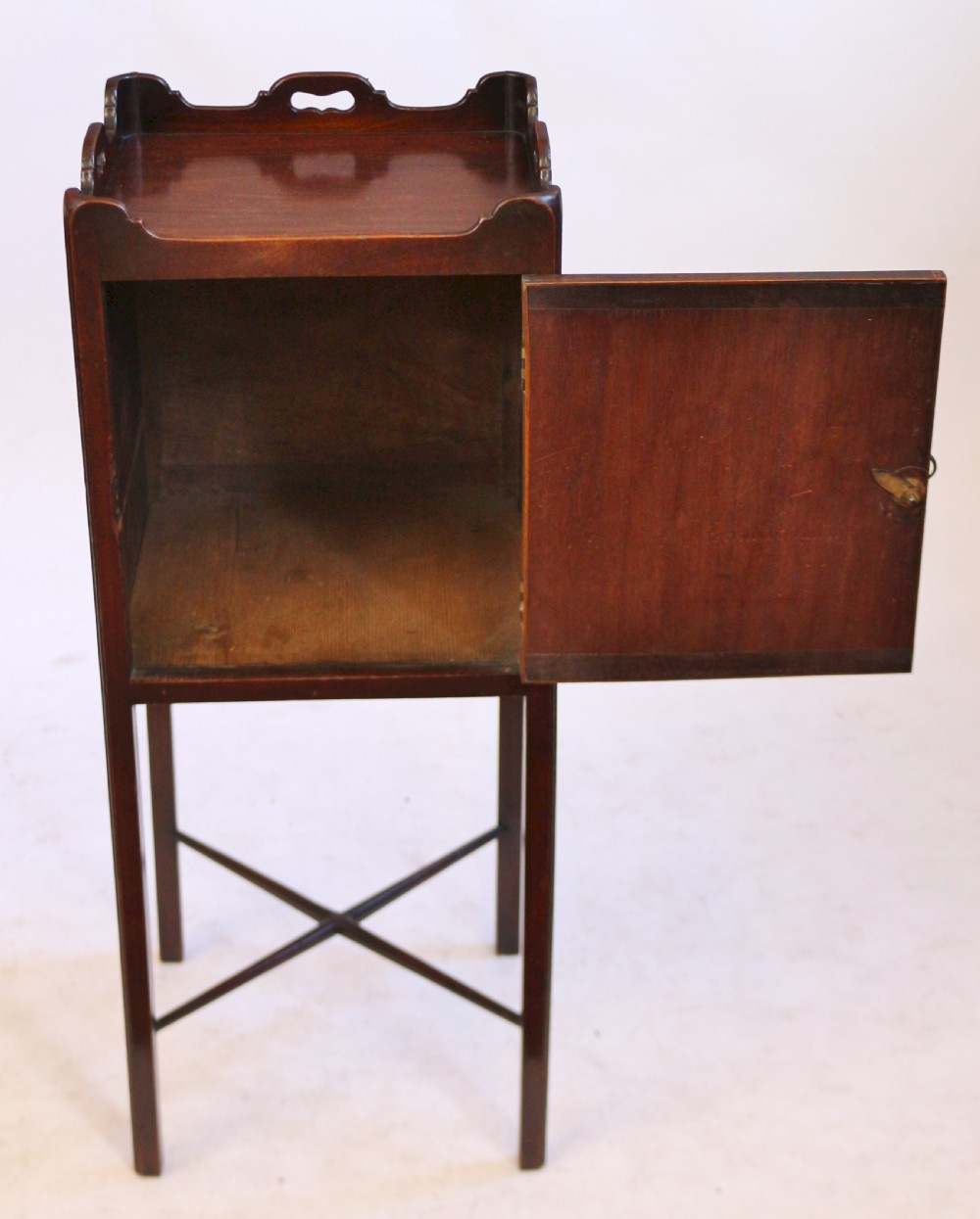 George 111 Mahogany Bedside Cupboard View II