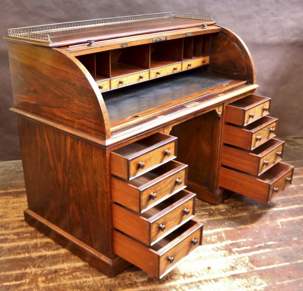 Fine Quality Early Victorian Rosewood Roll Top Desk View VII