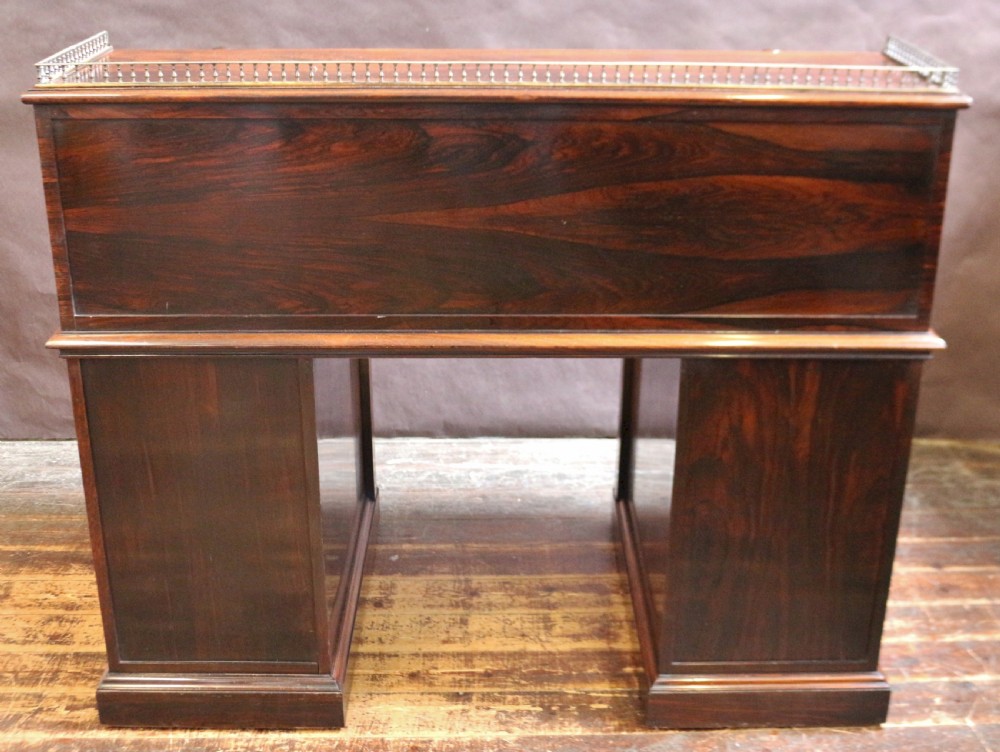 Fine Quality Early Victorian Rosewood Roll Top Desk View VIII