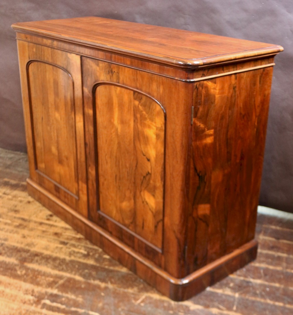 William 1V Rosewood Fine Quality 32 Drawer Collectors Cabinet View IV