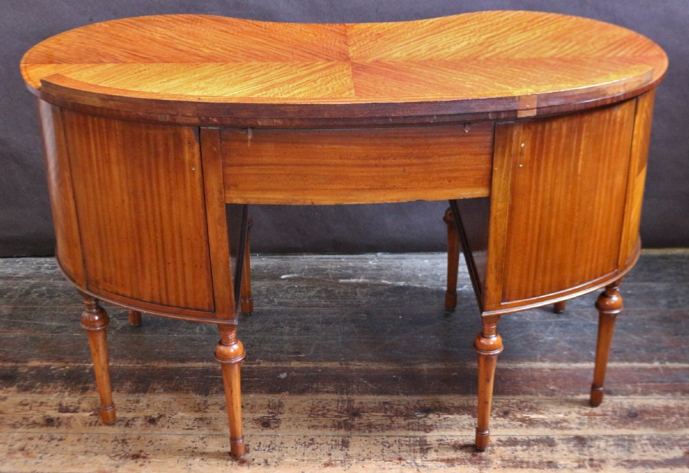 Fine Quality Edwardian Satinwood 9 Drawer Kidney Shaped Desk View VI